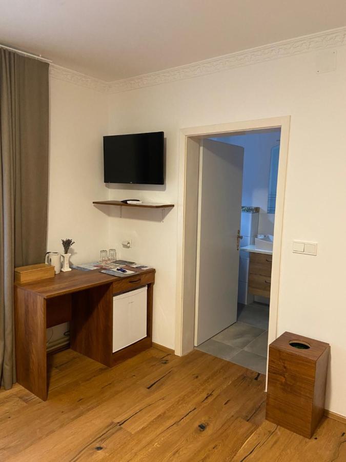 Sobe Djurdjevic Otel Zatonje Dış mekan fotoğraf